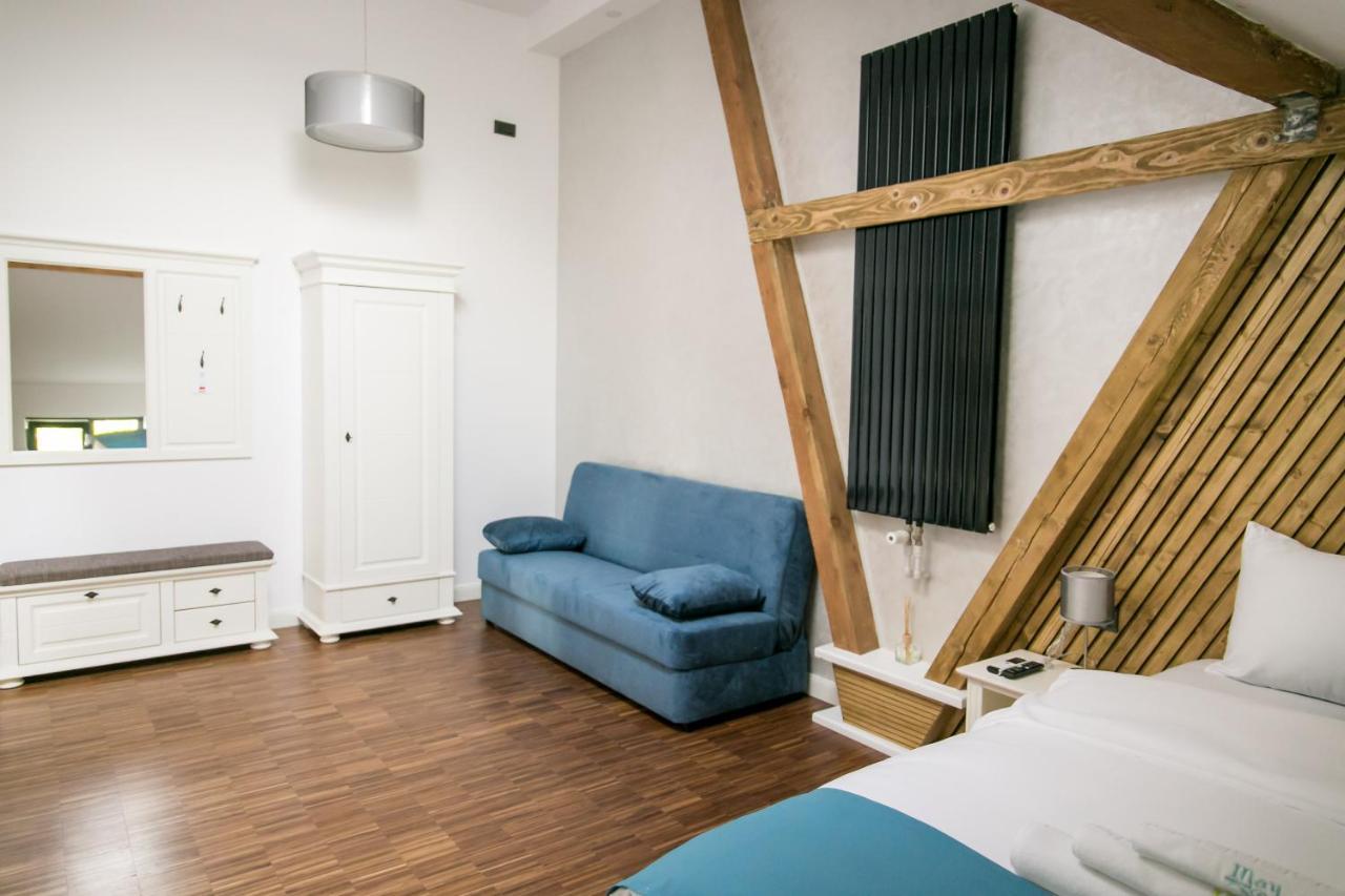 May Residence Dumbravita  Zewnętrze zdjęcie